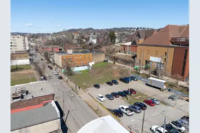 818 Braddock, Braddock, PA 15104 - Photo 38