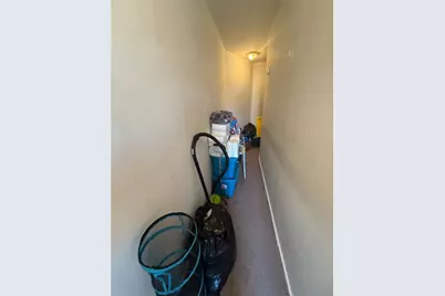 810 10th St, Stowe Township, PA 15136 - Photo 16