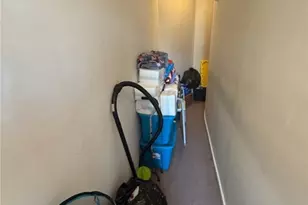 810 10th St, Stowe Township, PA 15136 - Photo 16