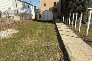 810 10th St, Stowe Township, PA 15136 - Photo 28