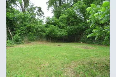 2888 Cherry St, Bethel Park, PA 15102 - Photo 24