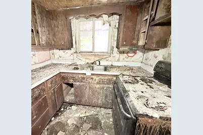 227 W North St, Butler, PA 16001 - Photo 18