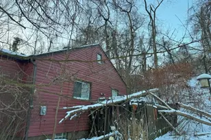 42 Forest Rd, Harmony Township, PA 15003 - Photo 2