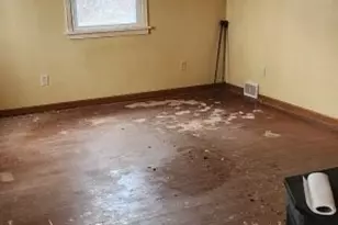 42 Forest Rd, Harmony Township, PA 15003 - Photo 6