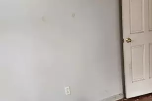 42 Forest Rd, Harmony Township, PA 15003 - Photo 8