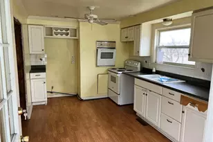 313 E 9th Ave, Tarentum, PA 15084 - Photo 2