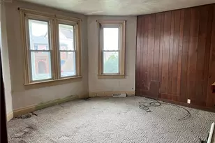 313 E 9th Ave, Tarentum, PA 15084 - Photo 8