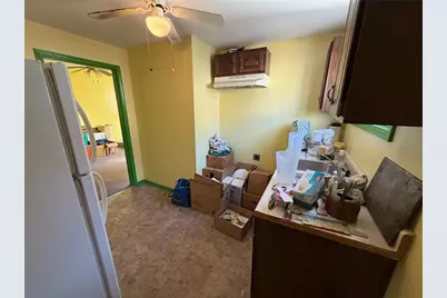 810 10th St, Stowe Township, PA 15136 - Photo 6