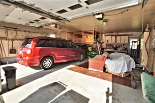 2369 Harrow Rd, Pittsburgh, PA 15241 - Photo 32