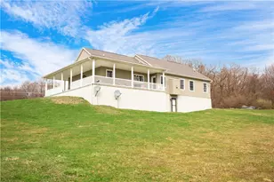 262 Windy Point Rd, Marion Township, PA 16038 - Photo 6
