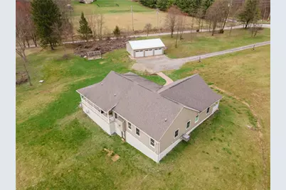 262 Windy Point Rd, Marion Township, PA 16038 - Photo 18