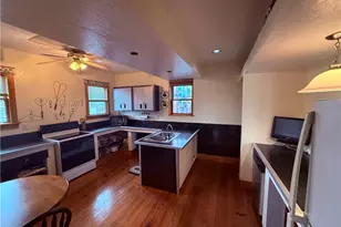 1406 Somerset Ave, Windber, PA 15963 - Photo 8