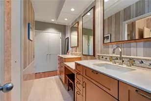 146 N Bellefield Ave, Pittsburgh, PA 15213 - Photo 26