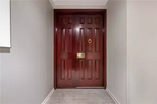 146 N Bellefield Ave, Pittsburgh, PA 15213 - Photo 4