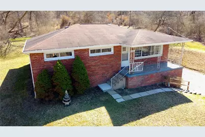 122 Fitzsimmons, Monroeville, PA 15146 - Photo 1