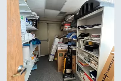 997 N Main St, South Strabane, PA 15301 - Photo 10