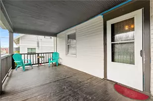 11 E Moody Ave, New Castle, PA 16101 - Photo 2