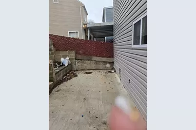 5614 Donson, Pittsburgh, PA 15201 - Photo 14