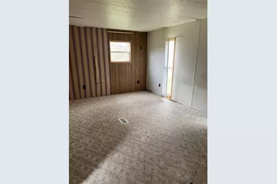860 N 5th Ave, White Township, PA 15701 - Photo 2