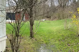 860 N 5th Ave, White Township, PA 15701 - Photo 12