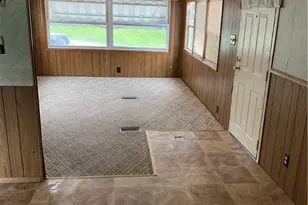 860 N 5th Ave, White Township, PA 15701 - Photo 8