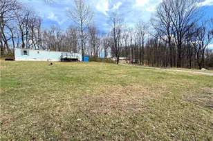 604 Loyalhanna Dam Rd, Loyalhanna, PA 15681 - Photo 16