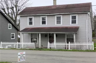 723 Broadford Rd, Upper Tyrone Township, PA 15425 - Photo 2