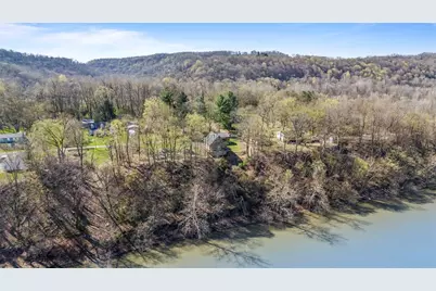 148 1st St, Georgetown, PA 15043 - Photo 40