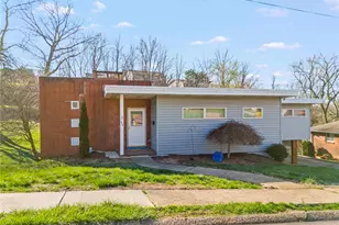 438 Canyon Dr, Canonsburg, PA 15317 - Photo 2