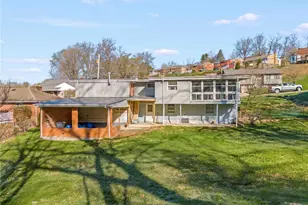 438 Canyon Dr, Canonsburg, PA 15317 - Photo 24