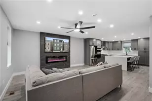 124 Locarna Wy, Pittsburgh, PA 15201 - Photo 2