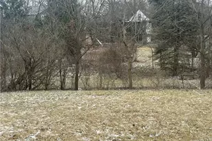 148 Zimmerle Dr, Center Township, PA 15001 - Photo 8