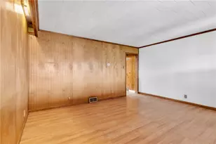 2444 Dewey St, Homestead, PA 15120 - Photo 8