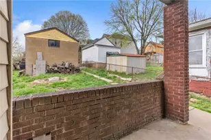 2444 Dewey St, Homestead, PA 15120 - Photo 28