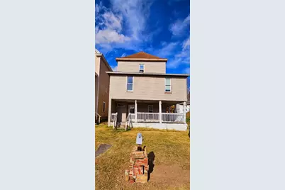 272 E Lincoln, Franklin Township, PA 15370 - Photo 2