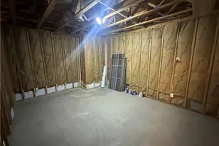 107 Fairway Landings Dr, Cecil, PA 15317 - Photo 26