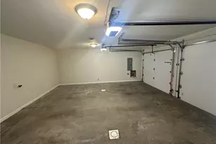 107 Fairway Landings Dr, Cecil, PA 15317 - Photo 28