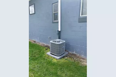 10 Rhoda St, Farrell, PA 16121 - Photo 20