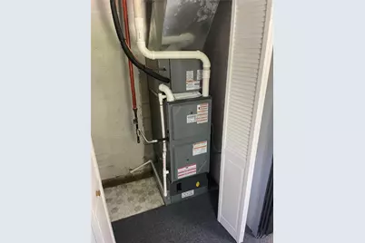 10 Rhoda St, Farrell, PA 16121 - Photo 20