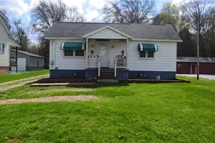 1389 Fayette Ave, Belle Vernon, PA 15012 - Photo 1