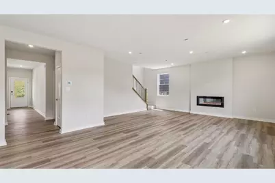 406 Barons Ct, Peters Township, PA 15367 - Photo 8