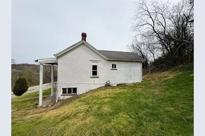 704 Madison Ave, Sewickley Township, PA 15637 - Photo 2