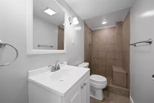 137 S 12th St, Pittsburgh, PA 15203 - Photo 16