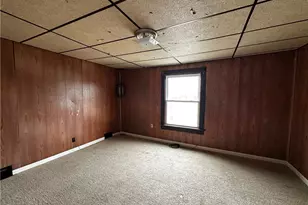 417 Shadyside St, New Castle, PA 16101 - Photo 8