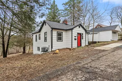 2215 Lehigh St, Pittsburgh, PA 15218 - Photo 2