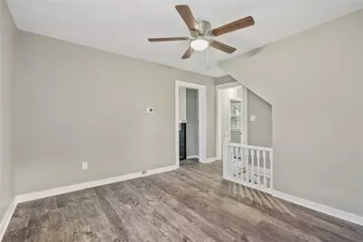 2215 Lehigh St, Pittsburgh, PA 15218 - Photo 8