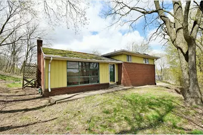 98 Reel Ave, Ross Twp, PA 15237 - Photo 1