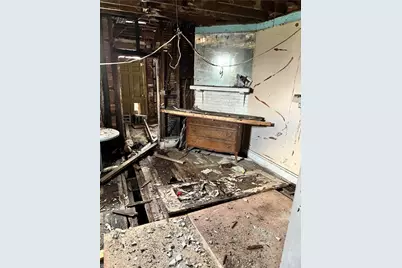 7245 Kedron St, Homewood Brushton, PA 15208 - Photo 4