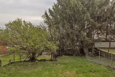 462 Hays Ave, Pittsburgh, PA 15210 - Photo 4