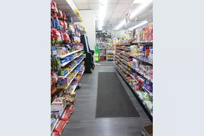 300 Hellen St /301 Olivia St, McKees Rocks, PA 15136 - Photo 8